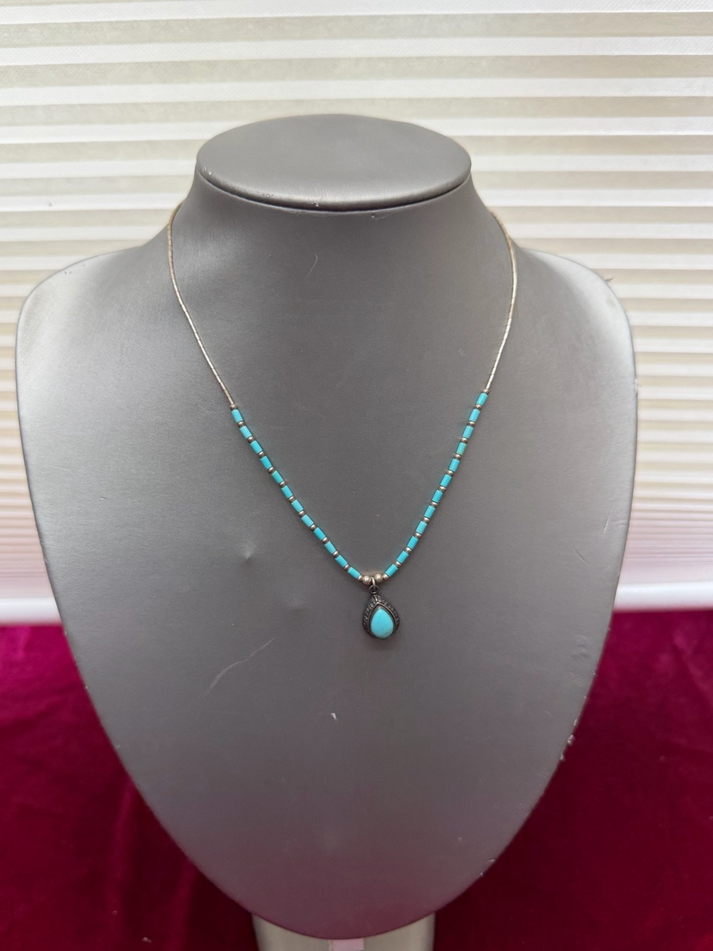 Vintage 925 Sterling Silver Turquoise Necklace